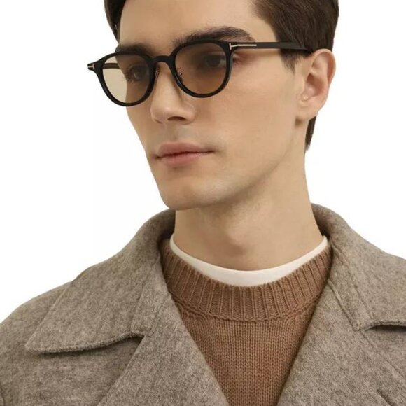 Tom Ford FT0977-D 20J Round Sunglasses - Grey/Roviex main image 6
